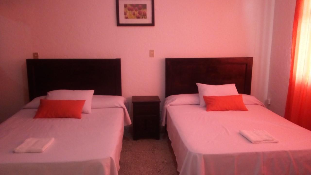 Hotel D'Lina Princess Suites San Cristobal de las Casas Bagian luar foto