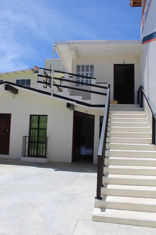 Hotel D'Lina Princess Suites San Cristobal de las Casas Bagian luar foto